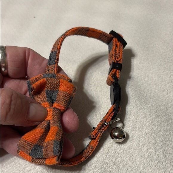 Kitty Safety Collar Orange and Gray Plaid with Bell - Picture 6 of 6